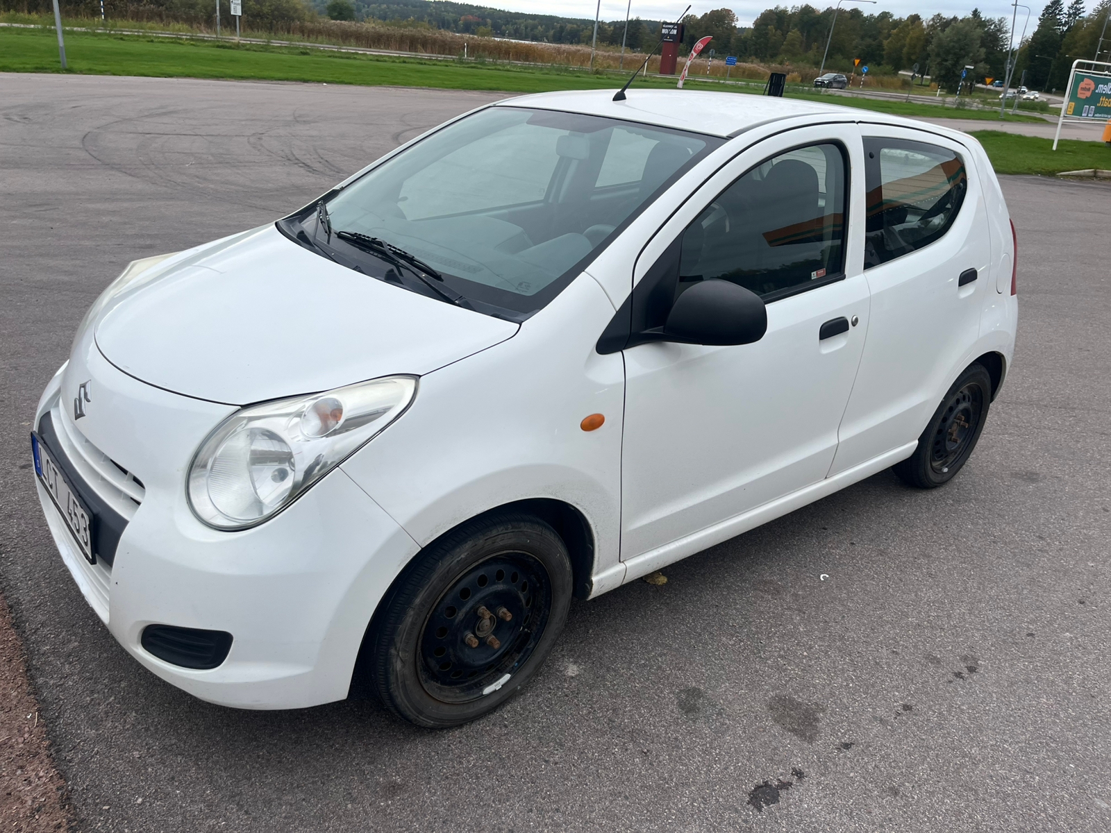 Suzuki Alto 1.0 DOHC 12V VVT Manuell 2011, bild 3/5