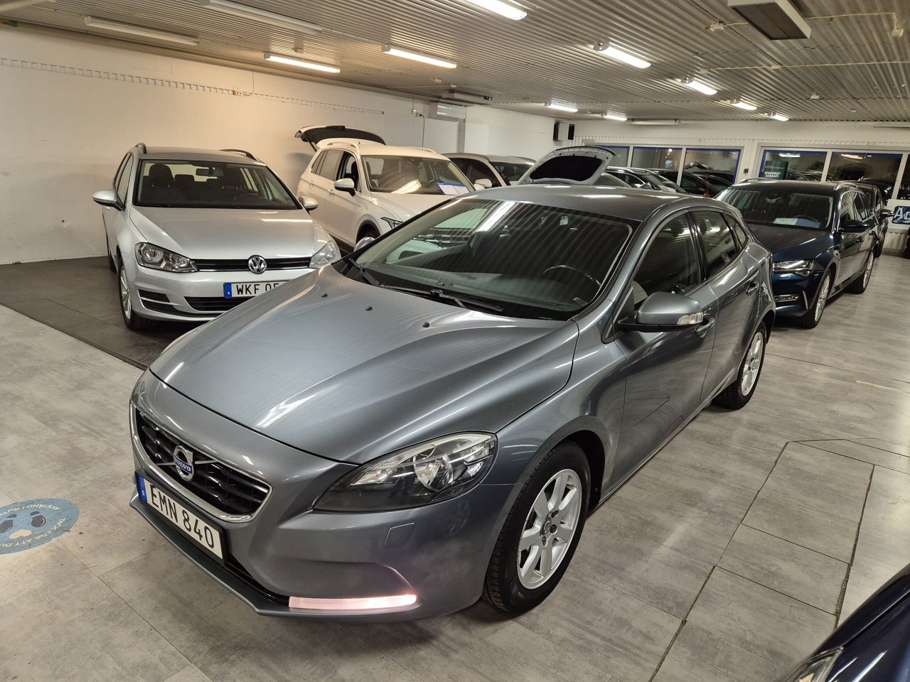 Volvo V40 D2 Your Kinetic 2015, bild 3/10