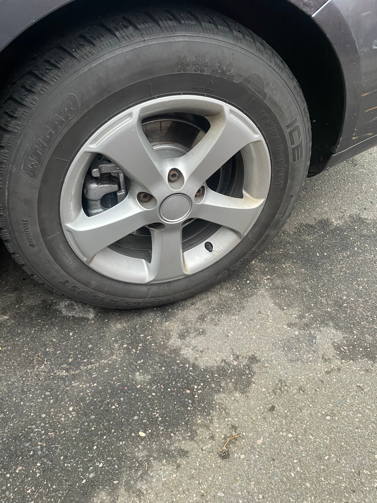 Volkswagen Golf 2010, bild 5/6