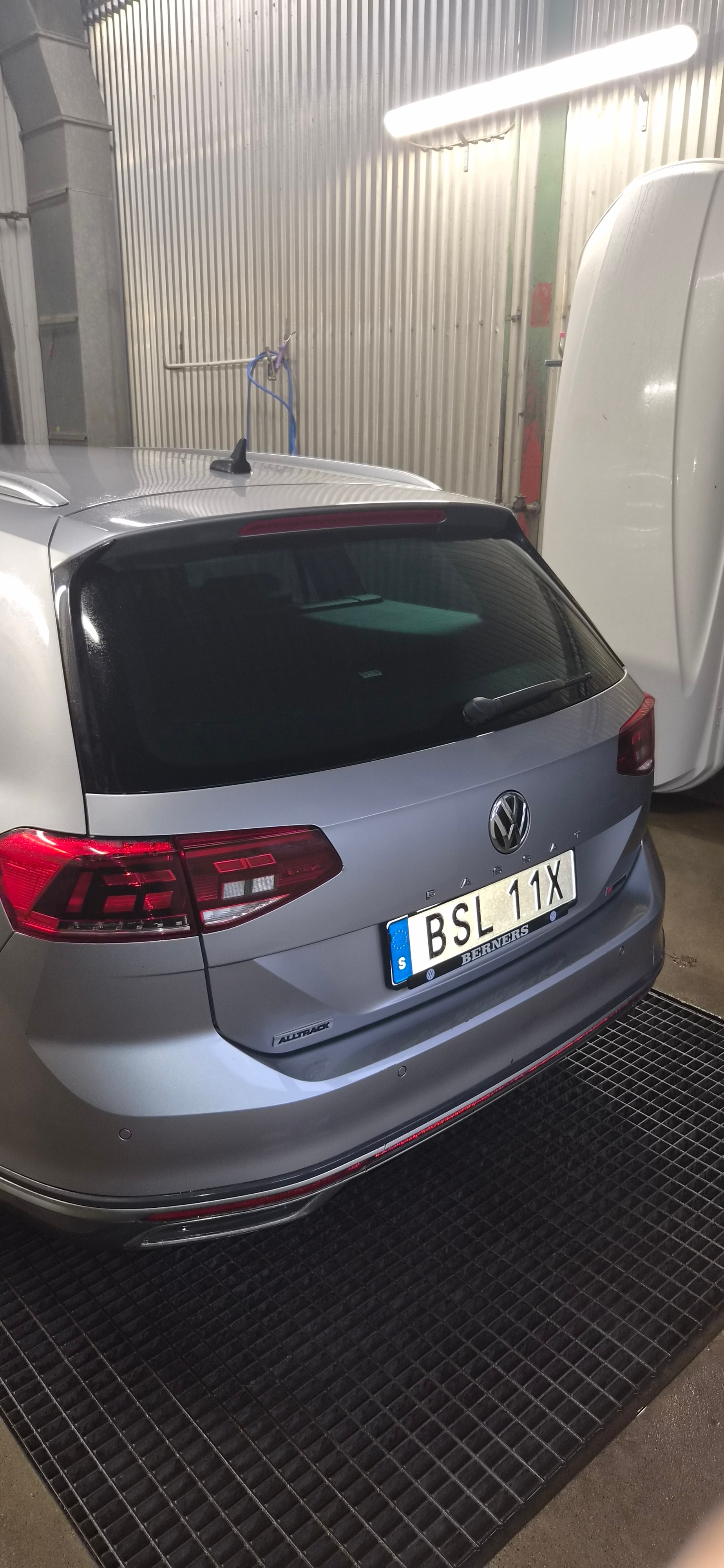 Volkswagen Passat 2020, bild 4/6