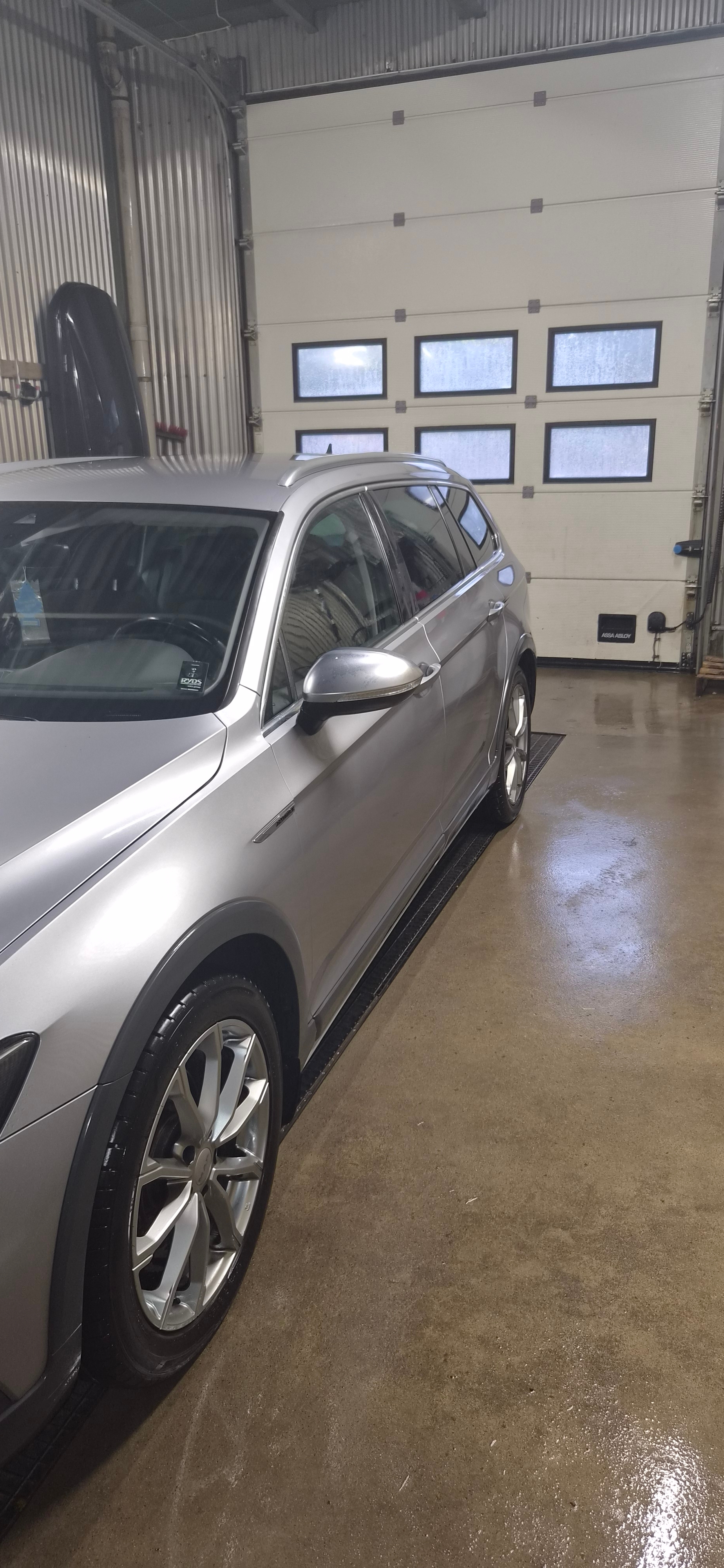 Volkswagen Passat 2020, bild 3/6