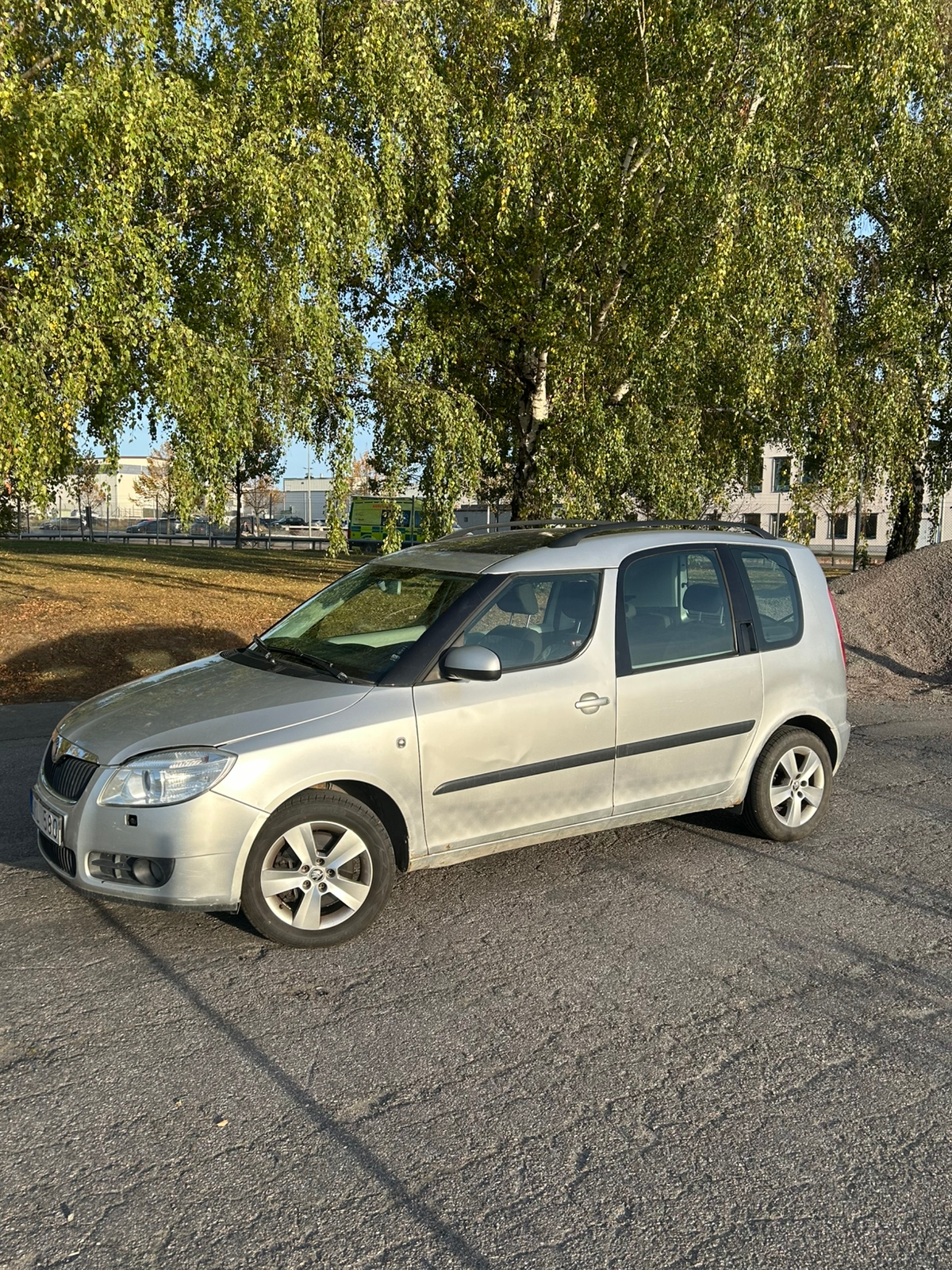 Skoda Roomster 1.6 MPI Manuell 2008, bild 2/10