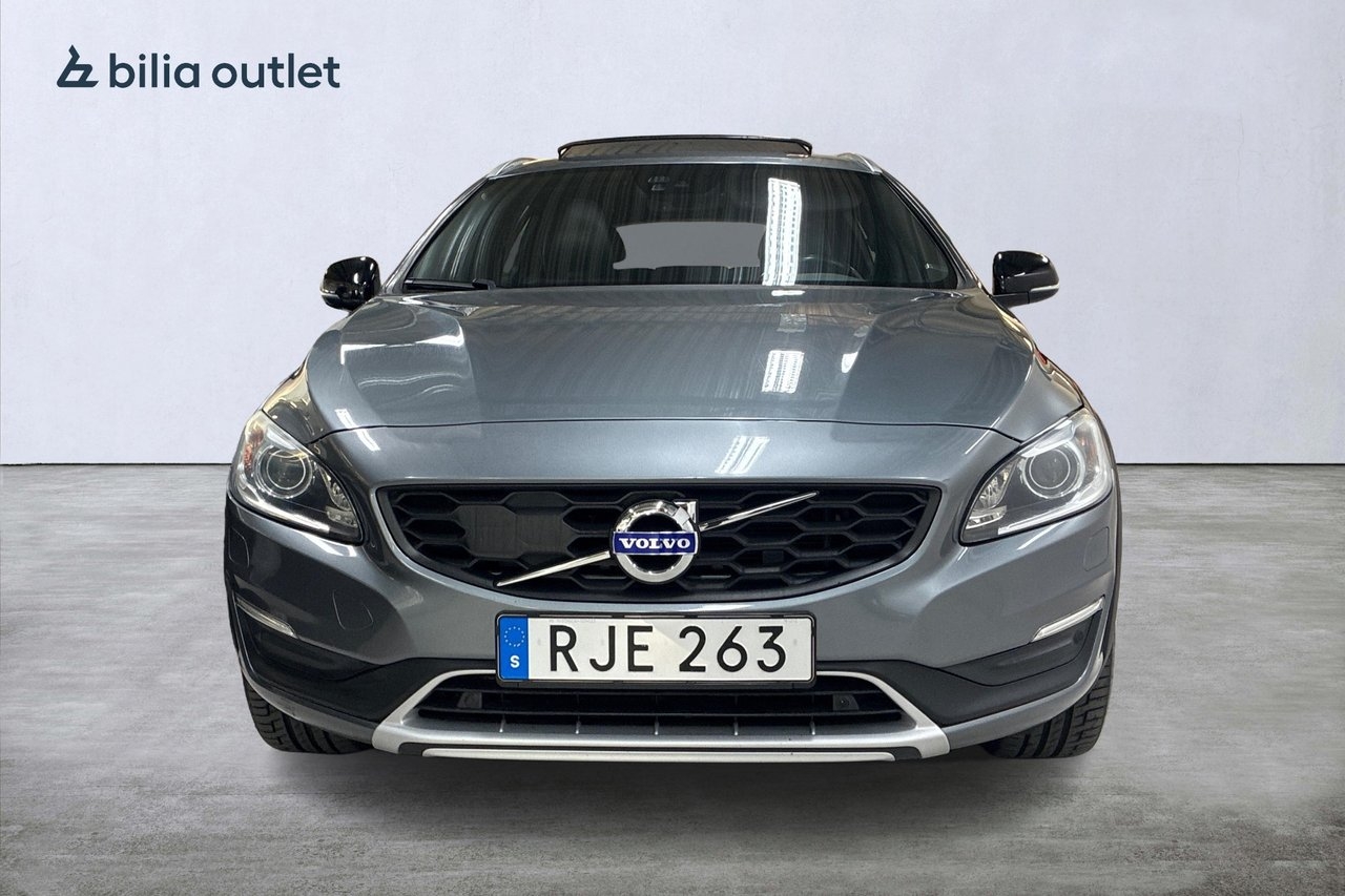 Volvo V60 Cross Country D4 Summum 2017, bild 3/10
