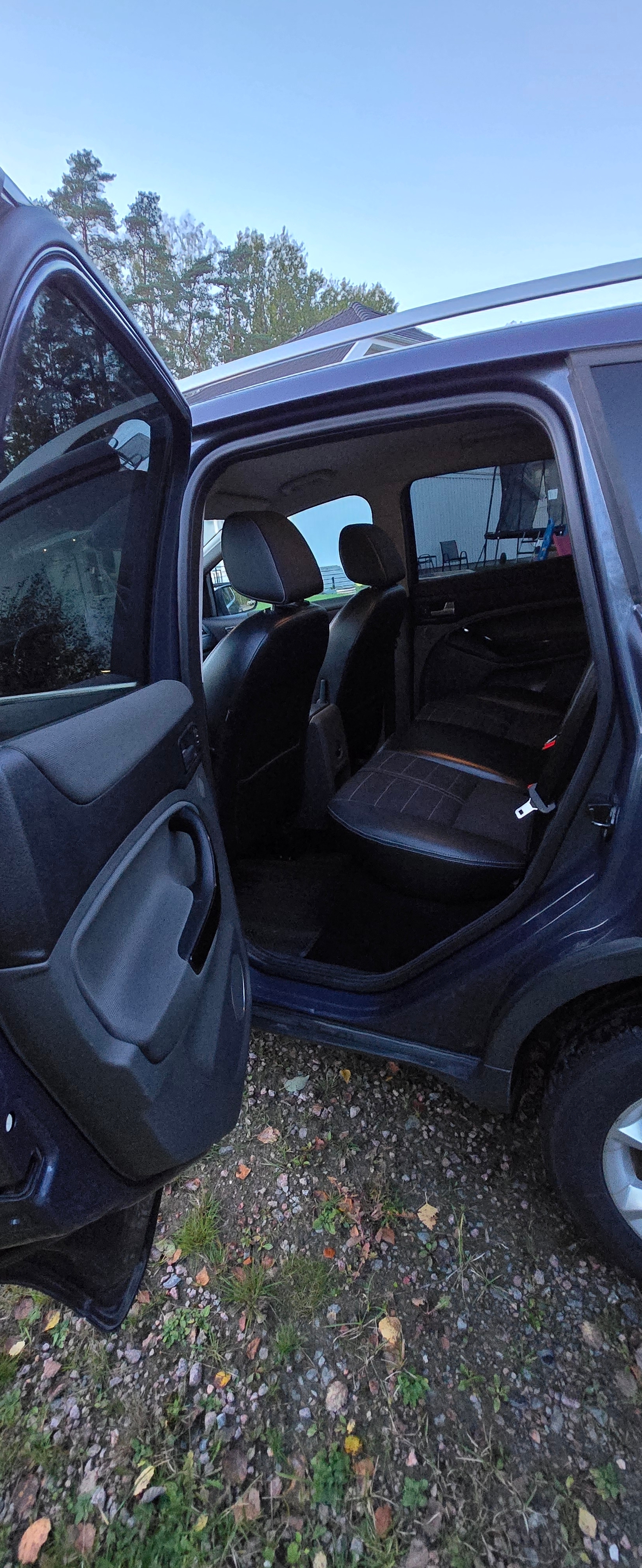 Ford Kuga 2.0 TDCi DPF 2012, kuva 6/10