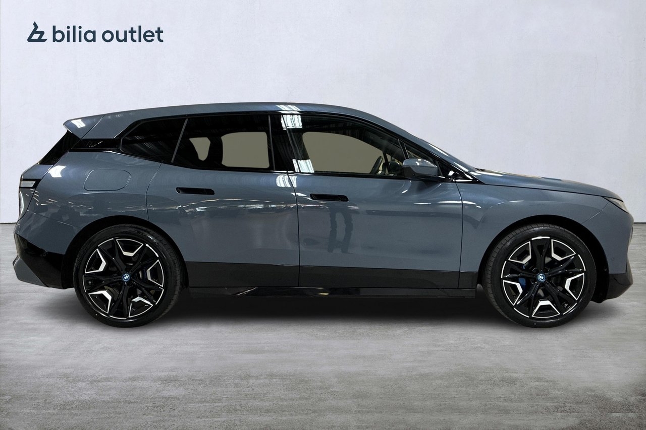 BMW iX xDrive50 Sport Package 524hk 2023, bild 5/10