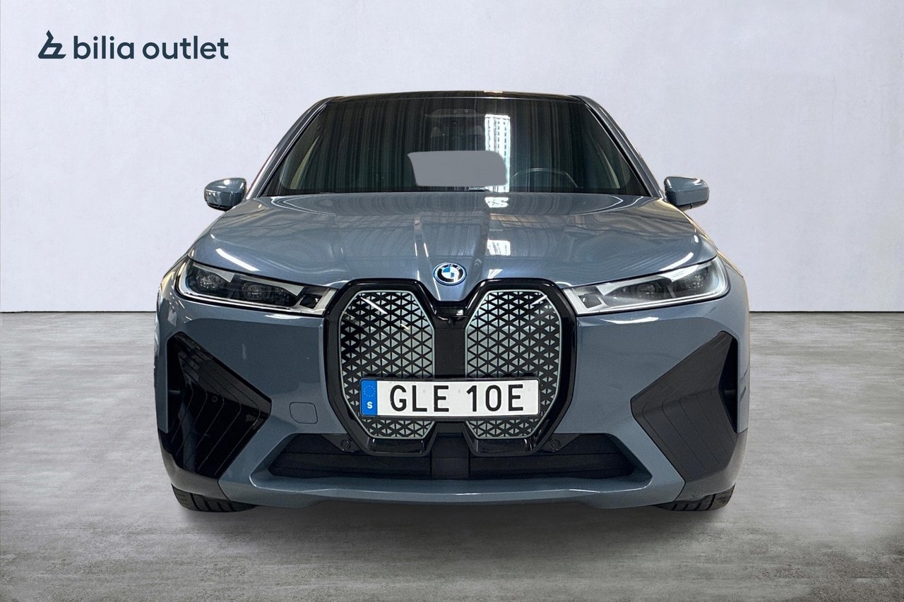 BMW iX xDrive50 Sport Package 524hk 2023, bild 3/10