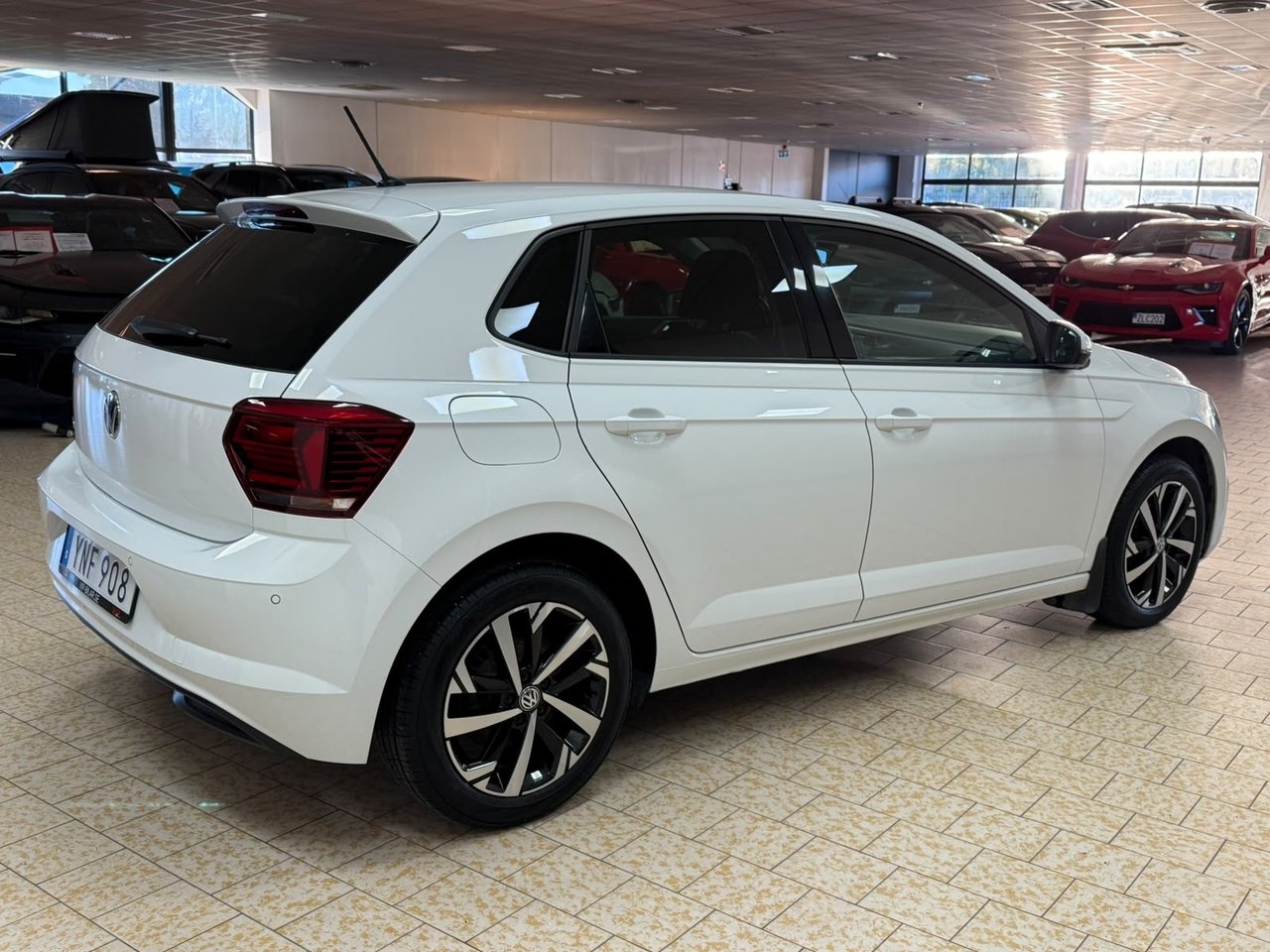 Volkswagen Polo 2018, bild 7/10