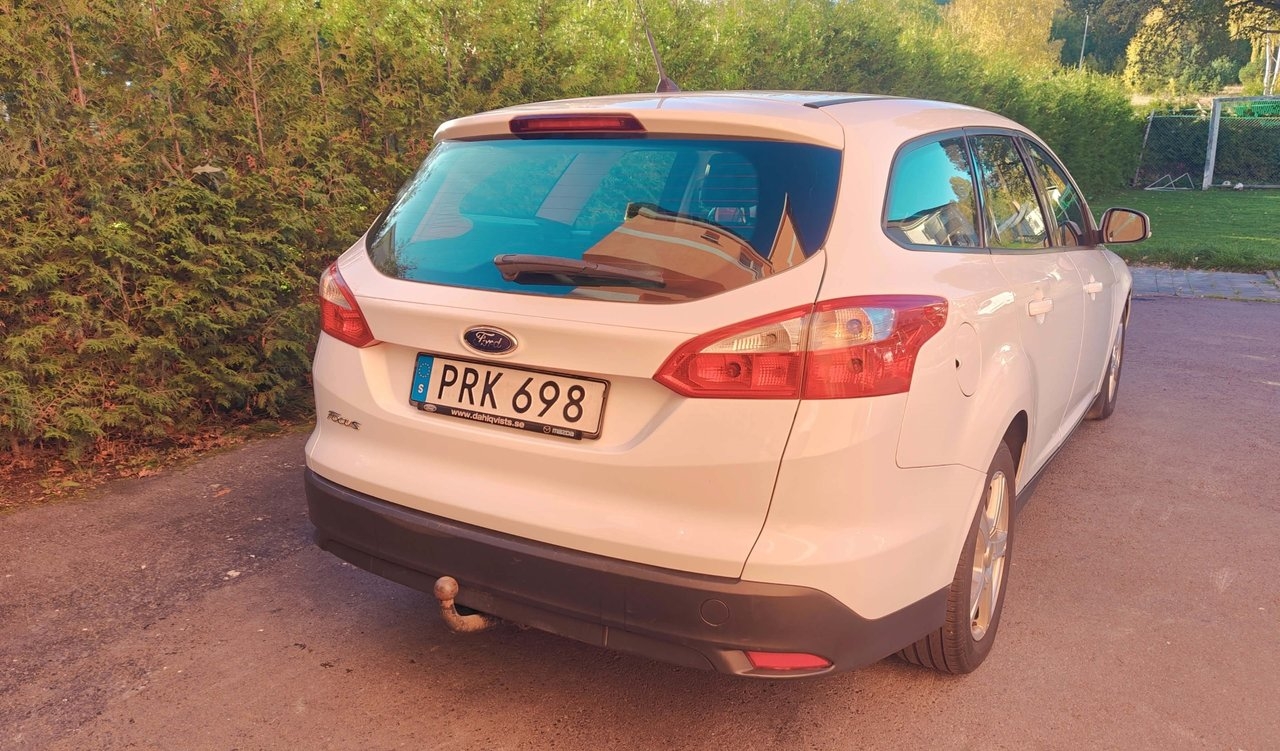 Ford Focus 1.6 TDCi Trend 2015, bild 3/10