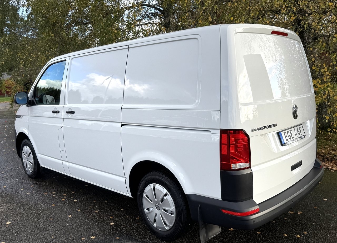 Volkswagen Transporter 2.0 TDI 2022, photo 7/10