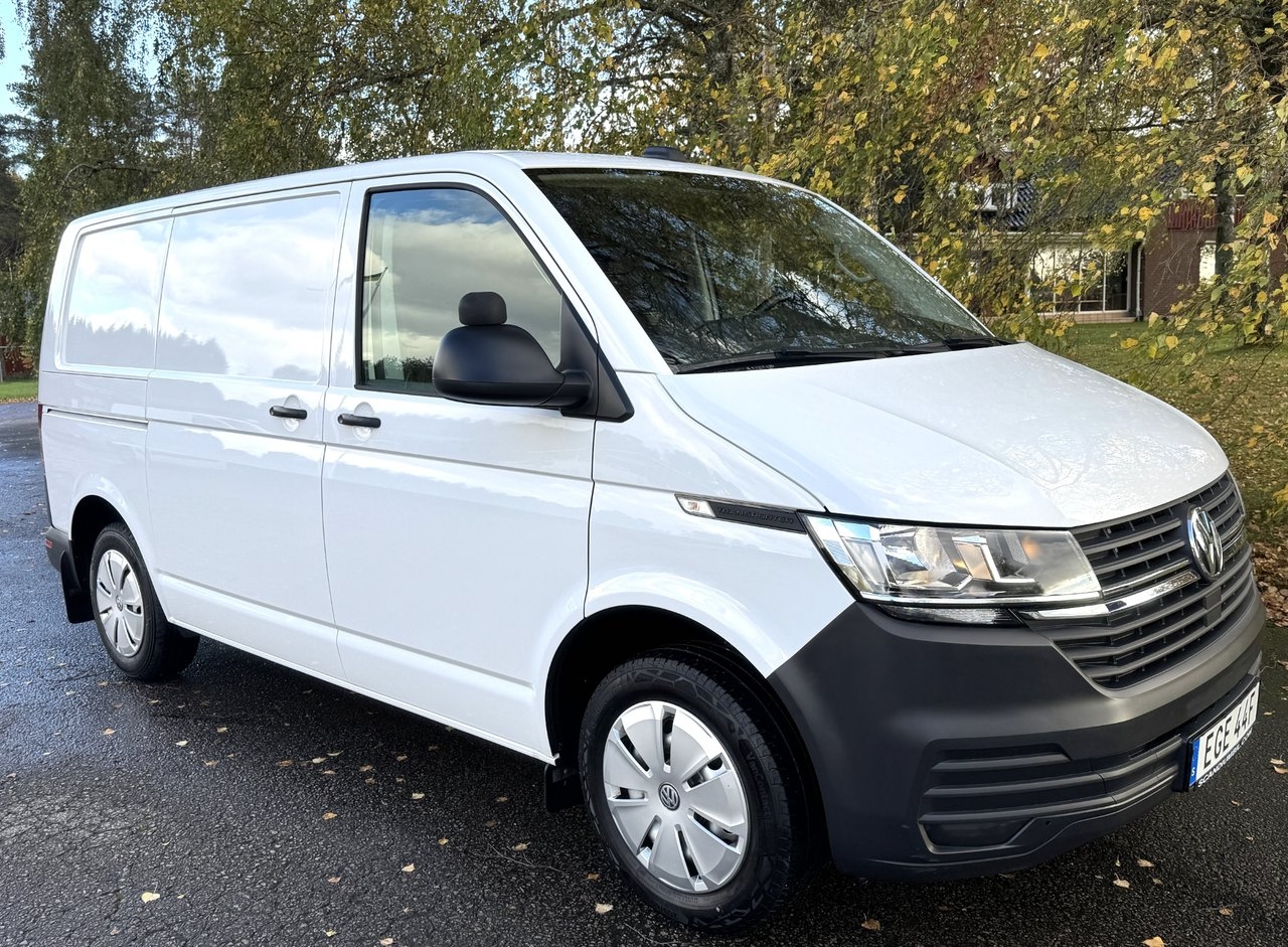 Volkswagen Transporter 2.0 TDI 2022, photo 2/10