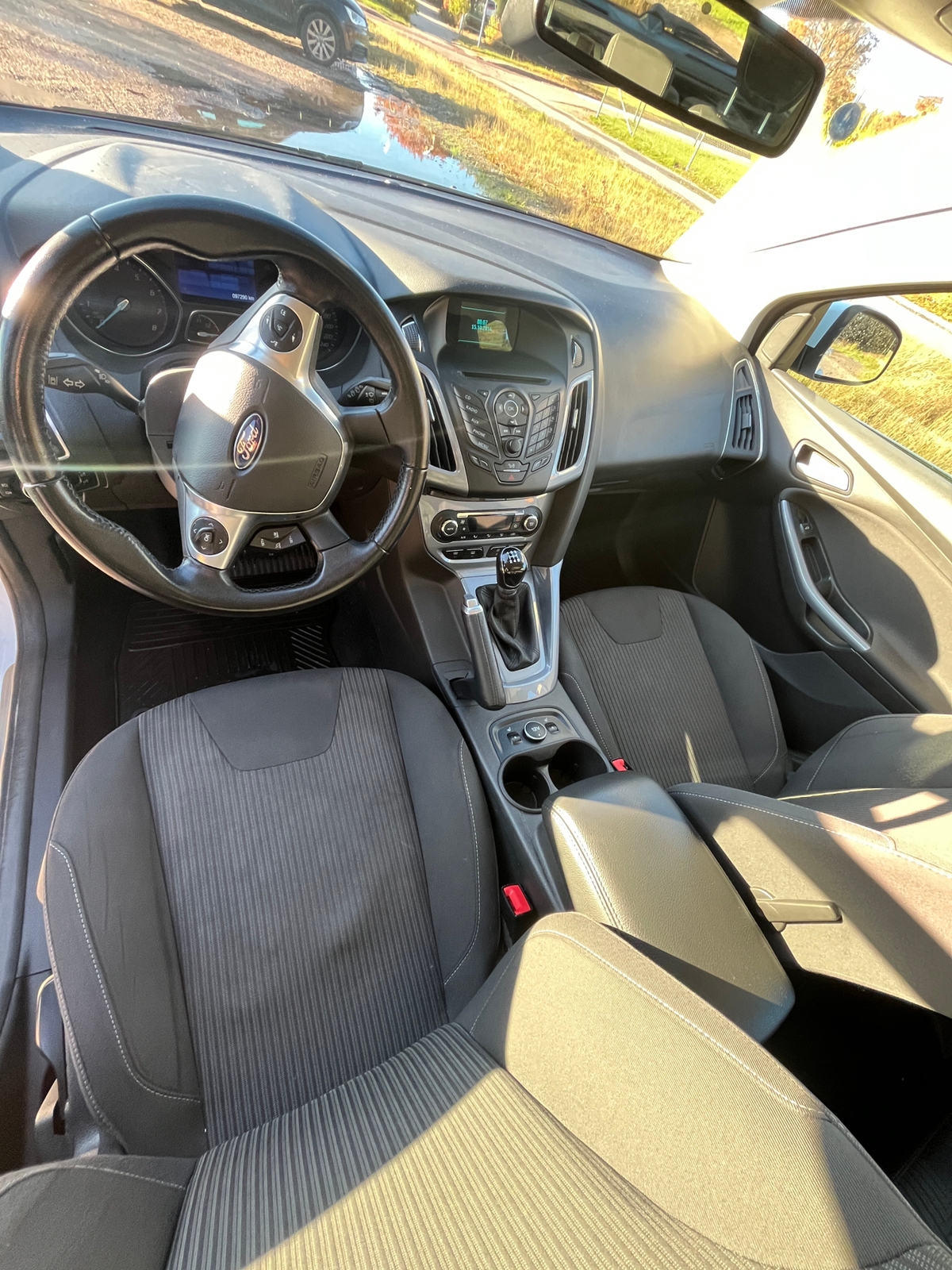 Ford Focus 1.0 EcoBoost Manuell 2014, bild 5/7