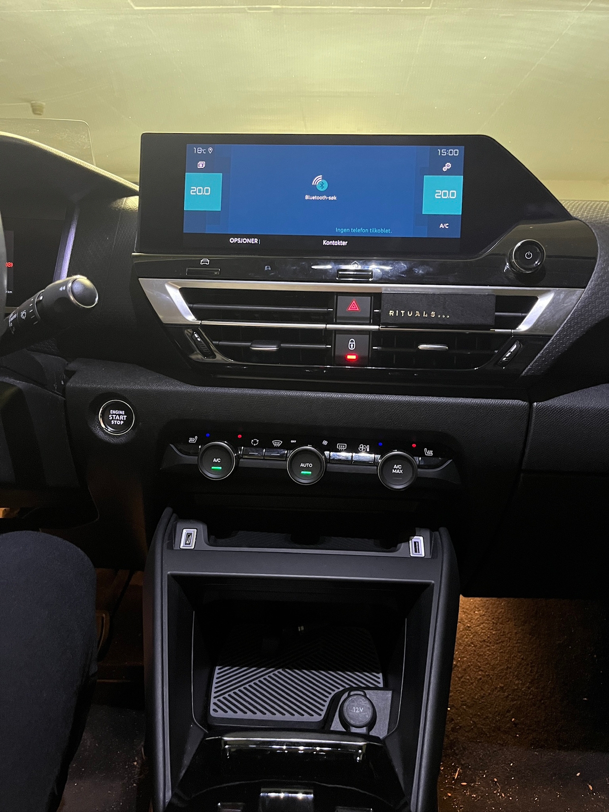 Citroen E-C4 Shine 2022, bild 5/10