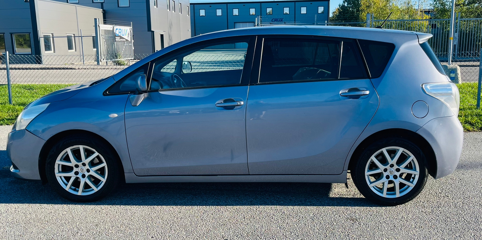 Toyota Verso 1.8 2010, bild 2/8