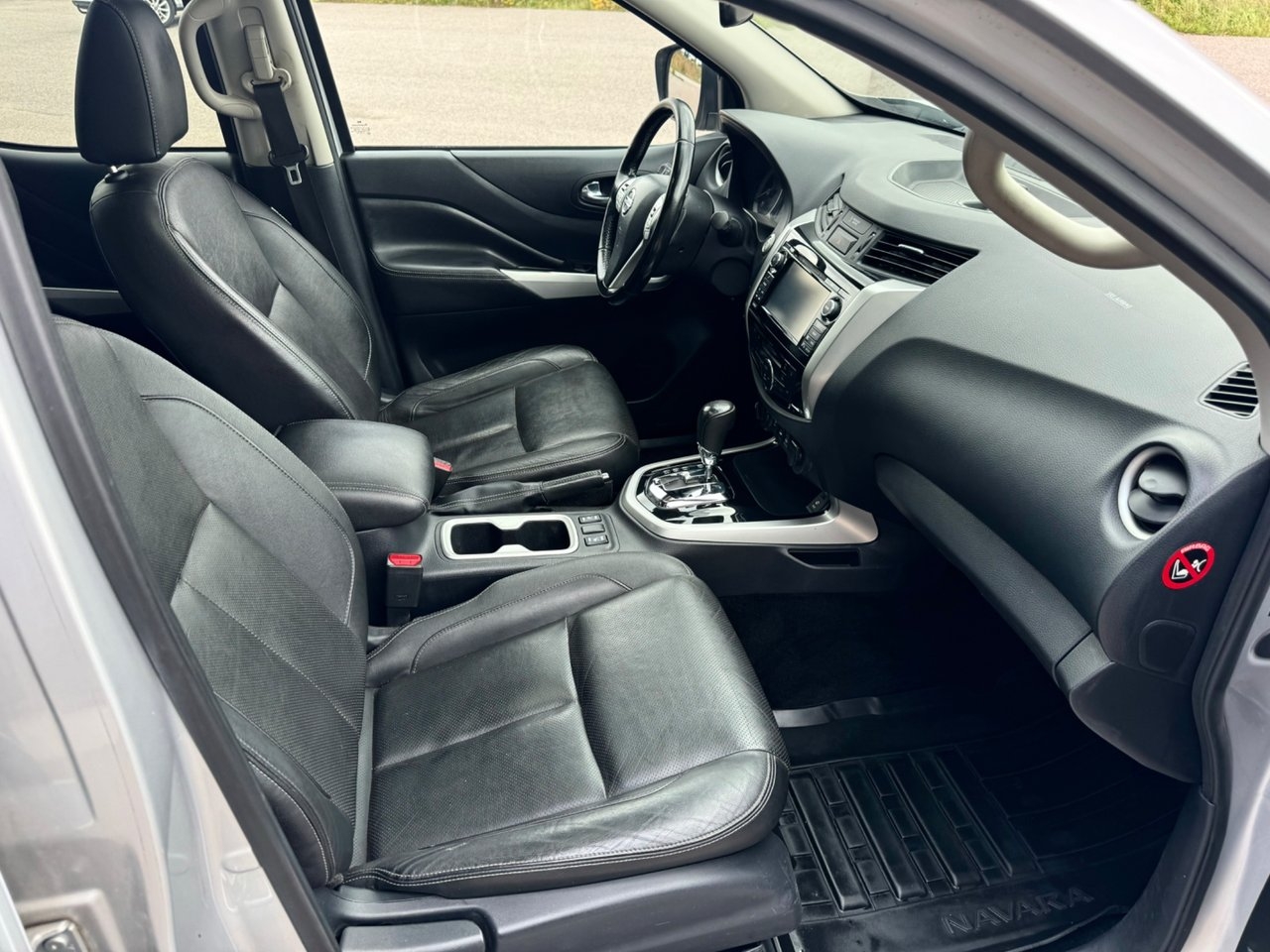Nissan Navara 2.3 dCi 360° 2018, photo 10/10