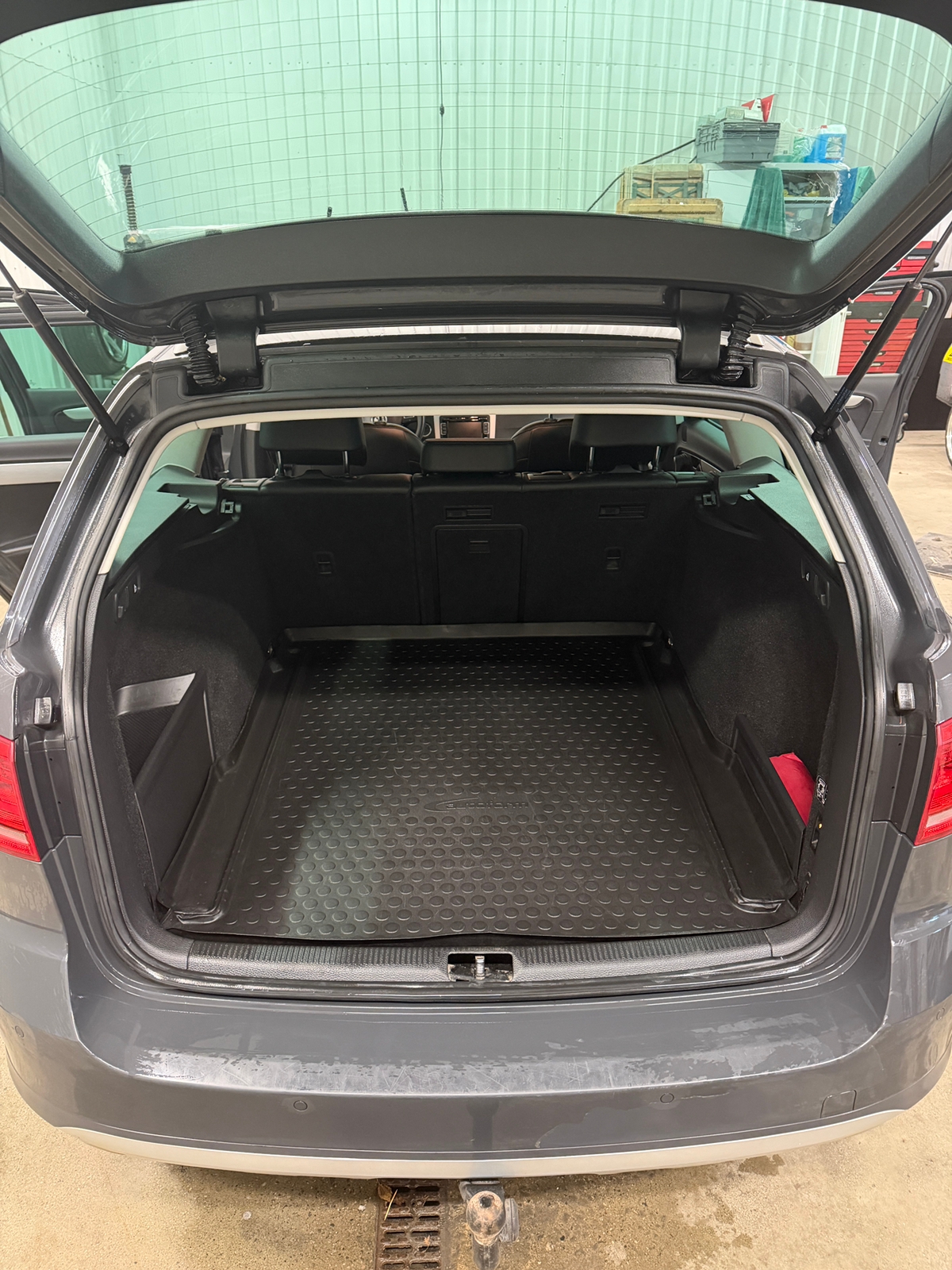 Volkswagen Passat 2014, bild 5/5