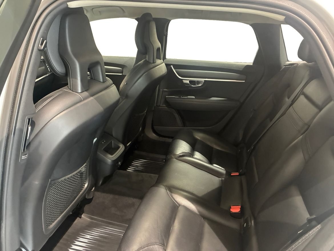 Volvo V90 Cross Country D4 AWD Business 2018, bild 6/10