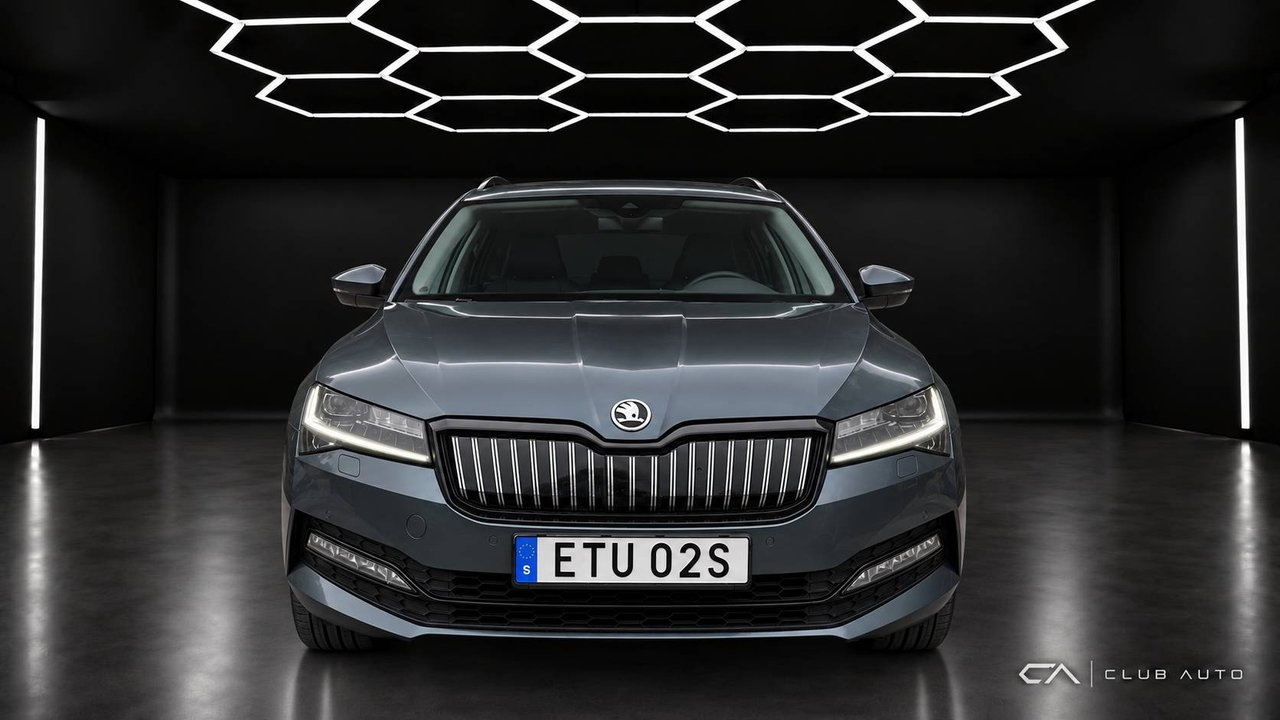 Skoda Superb 2021, bild 3/10