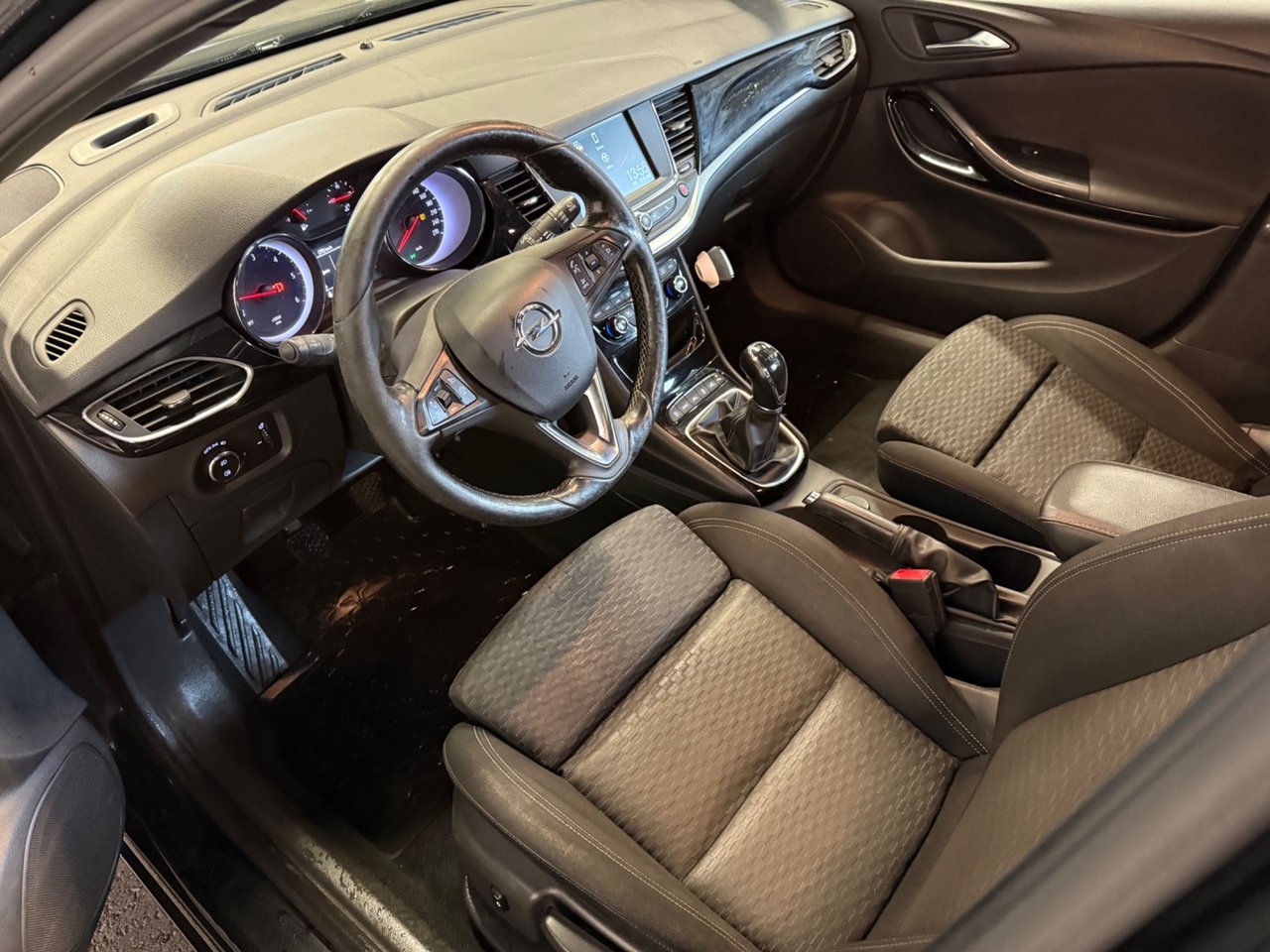 Opel Astra 2017, bild 7/10