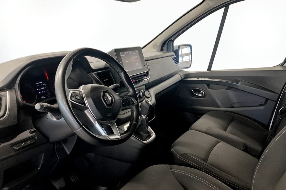 Renault Trafic Blue dCi 150 2023, kuva 4/7