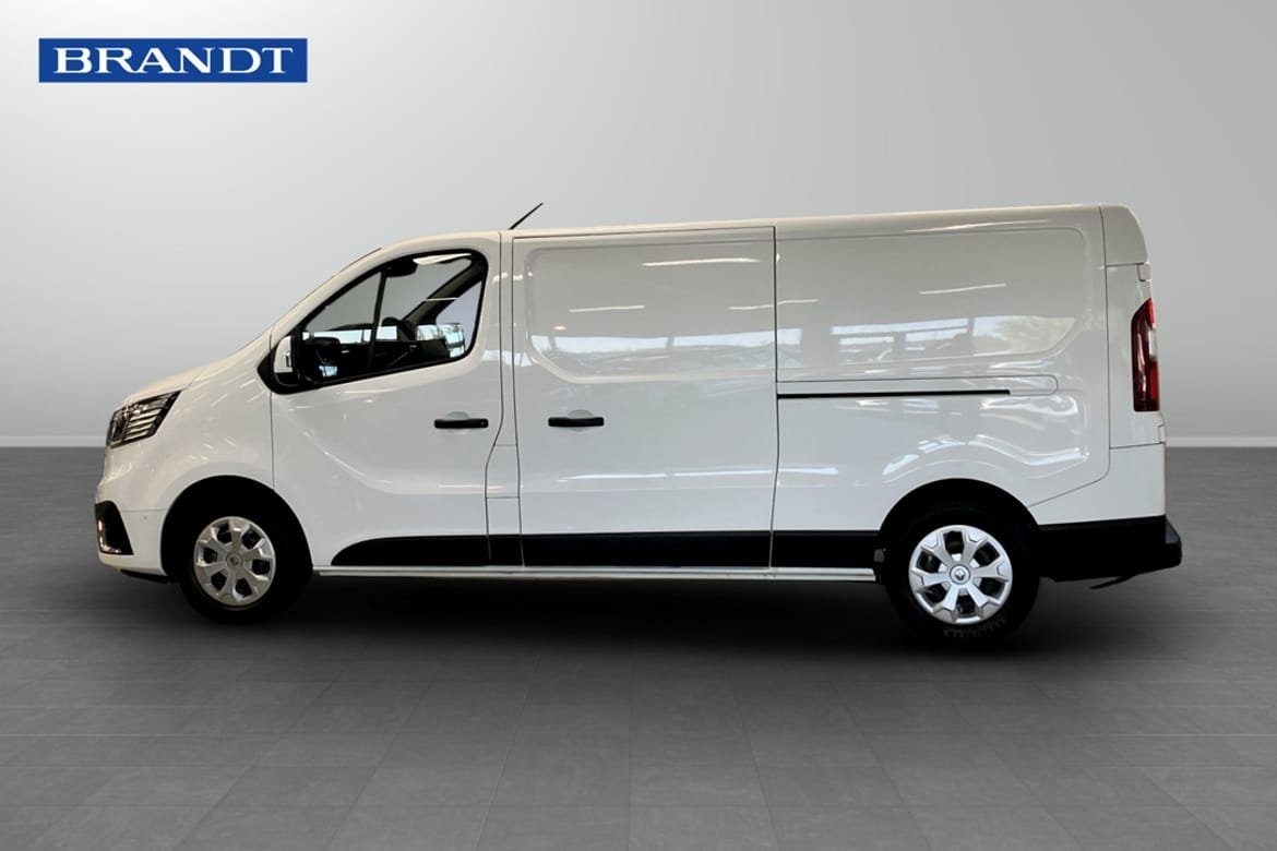 Renault Trafic Blue dCi 150 2023, kuva 3/7