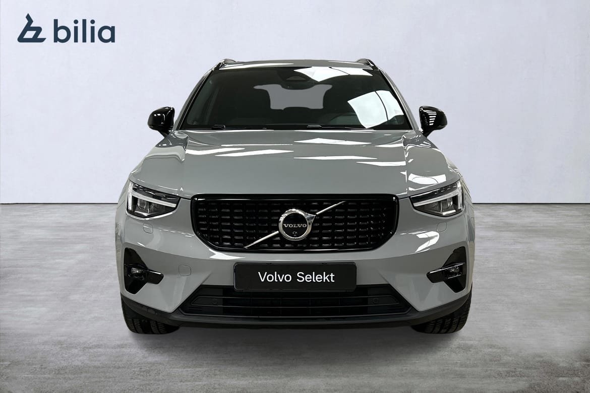 Volvo XC40 B3 FWD Bensin Plus Dark 2025, bild 6/10