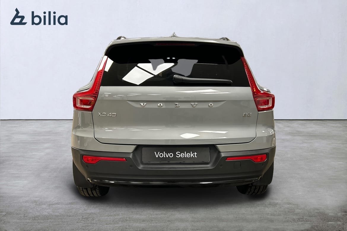 Volvo XC40 B3 FWD Bensin Plus Dark 2025, bild 5/10