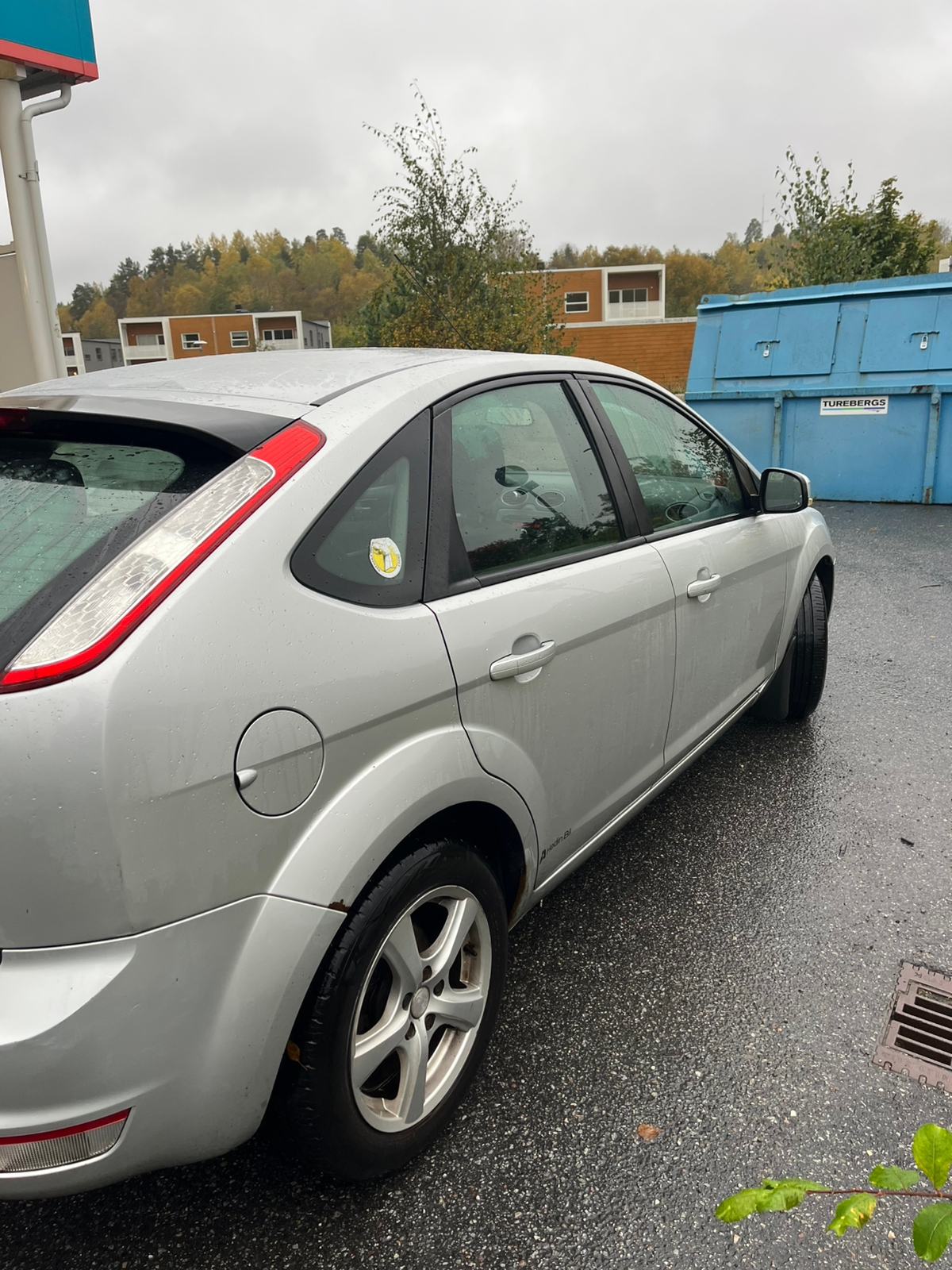 Ford Focus 5-dörrars 1.6 TDCi Manuell 2010, bild 5/10