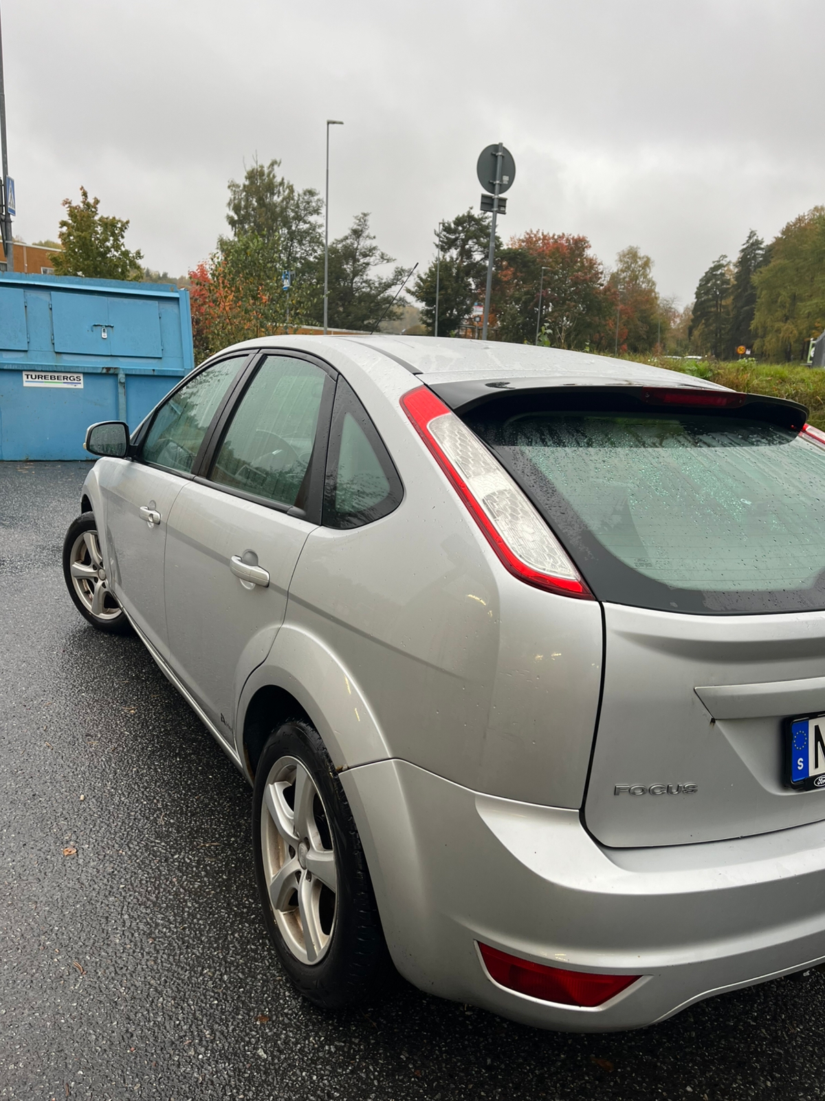 Ford Focus 5-dörrars 1.6 TDCi Manuell 2010, bild 3/10