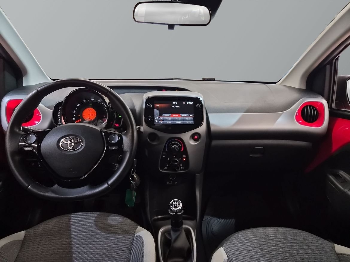 Toyota Aygo X-Play 2020, bild 10/10