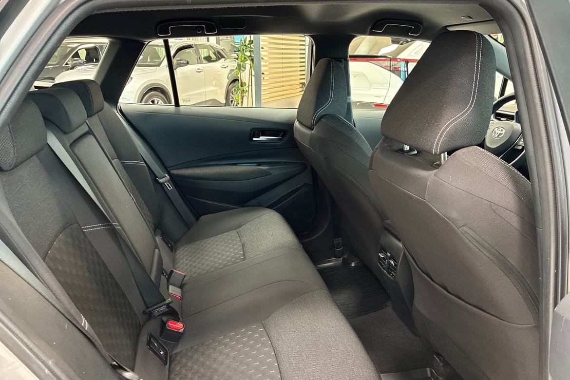 Toyota Corolla 1.8 Hybrid Active 2024, bild 7/10