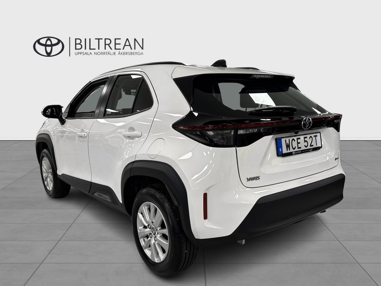 Toyota Yaris Cross 1.5 Hybrid 116 Active 2025, kuva 2/10