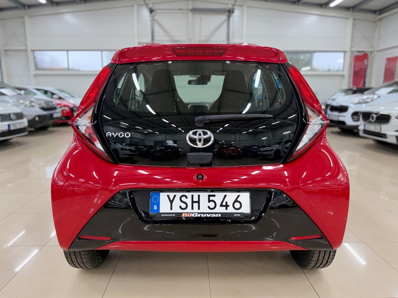 Toyota Aygo X-Play 2018, bild 5/10