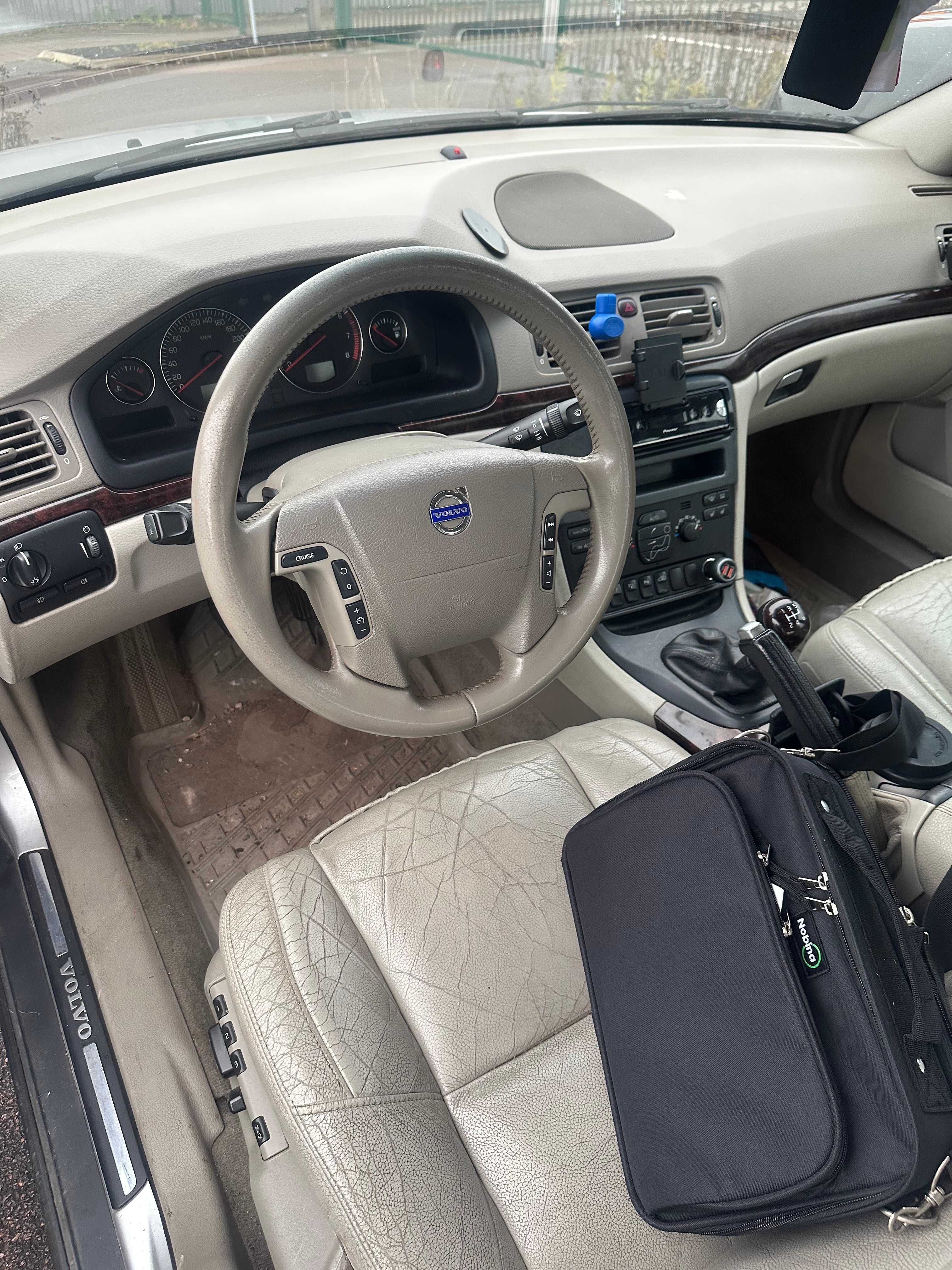 Volvo S80 2.4 2005, kuva 5/10