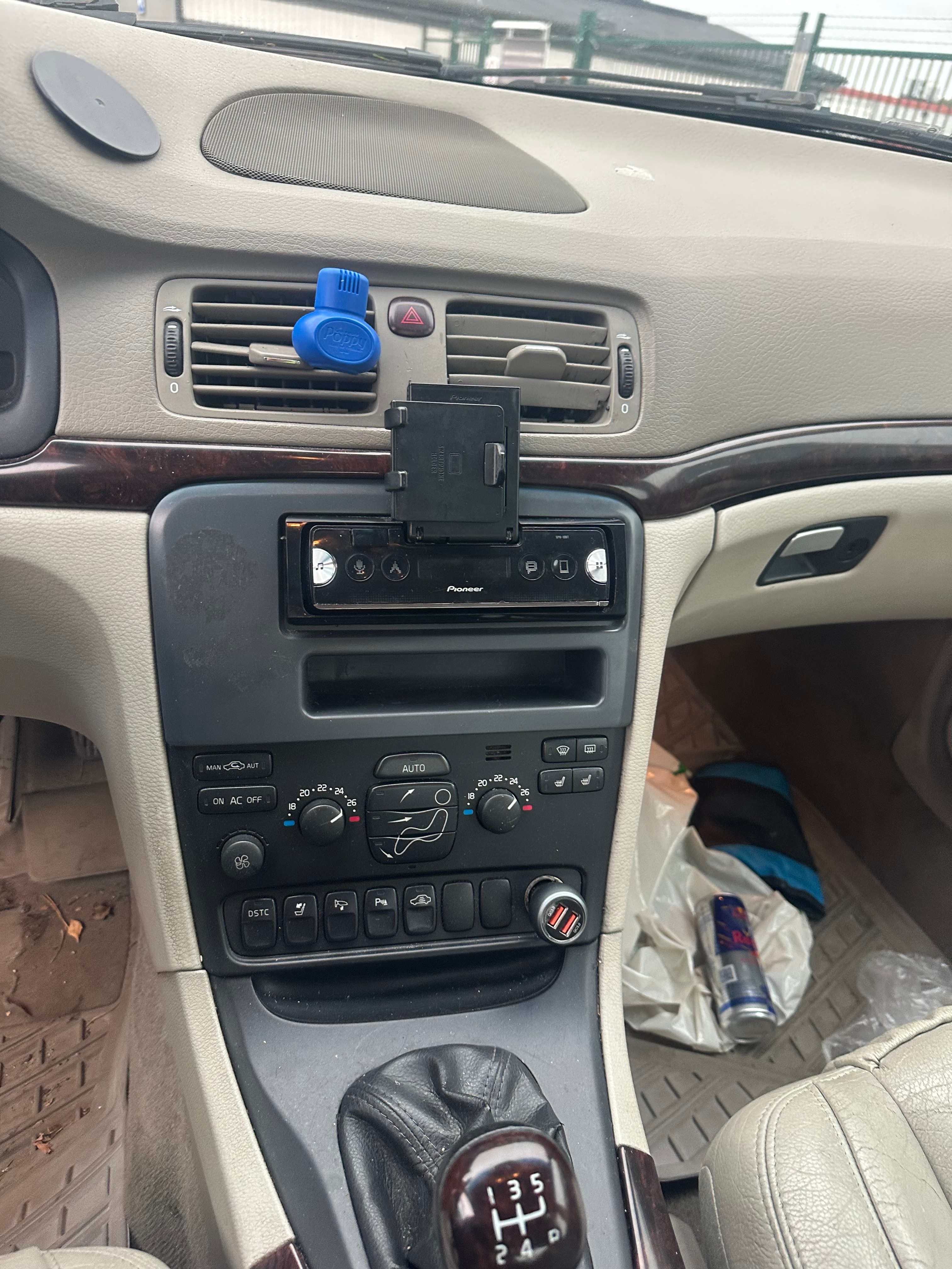 Volvo S80 2.4 2005, kuva 6/10