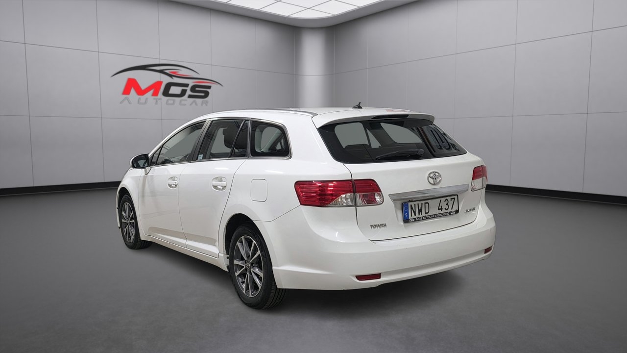 Toyota Avensis 2.0 D-4D 2012, photo 4/10