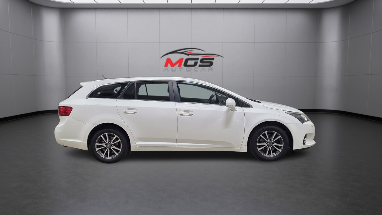 Toyota Avensis 2.0 D-4D 2012, photo 5/10