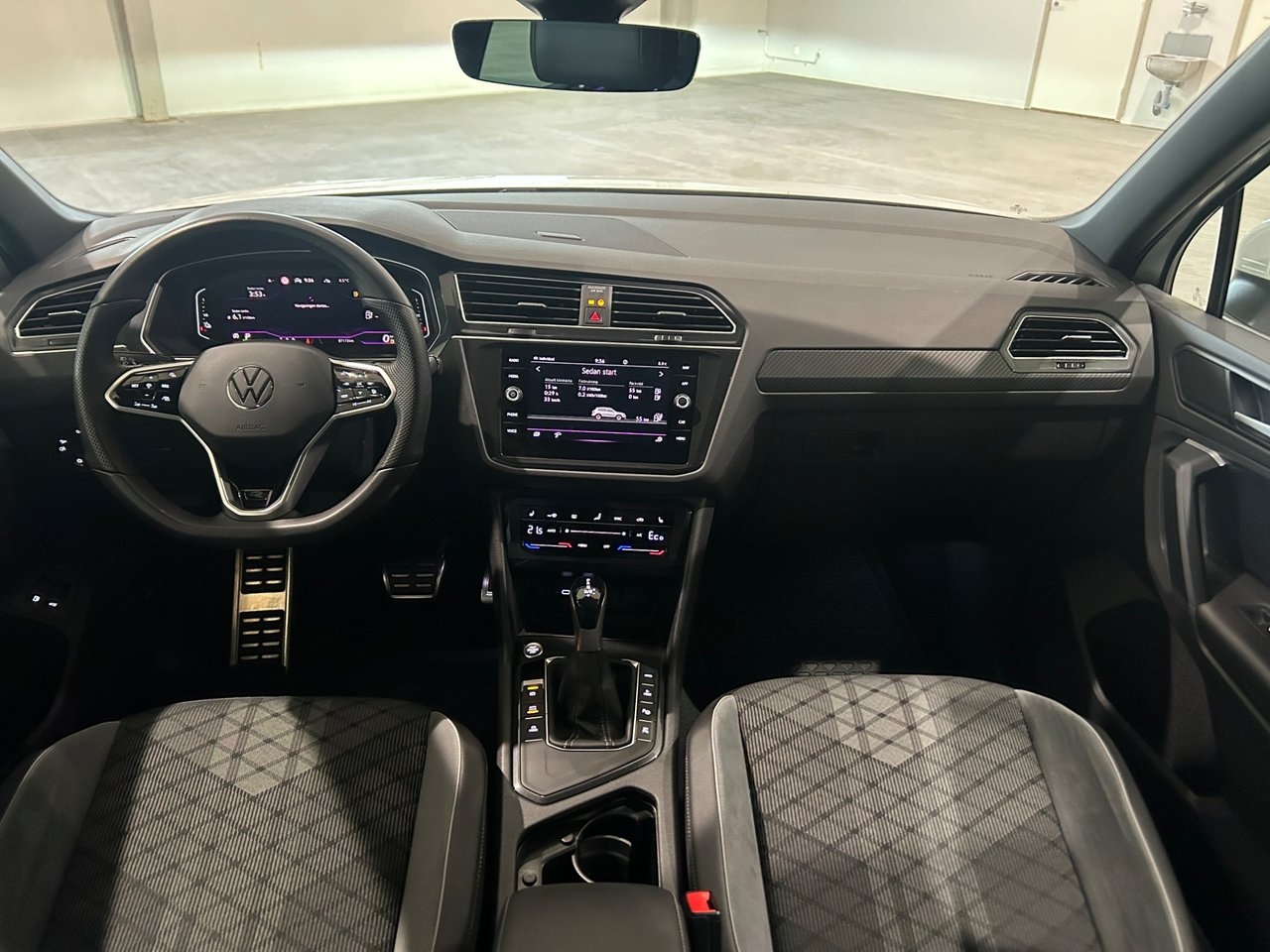 Volkswagen Tiguan 1.4 eHybrid R-Line 2022, bild 7/10