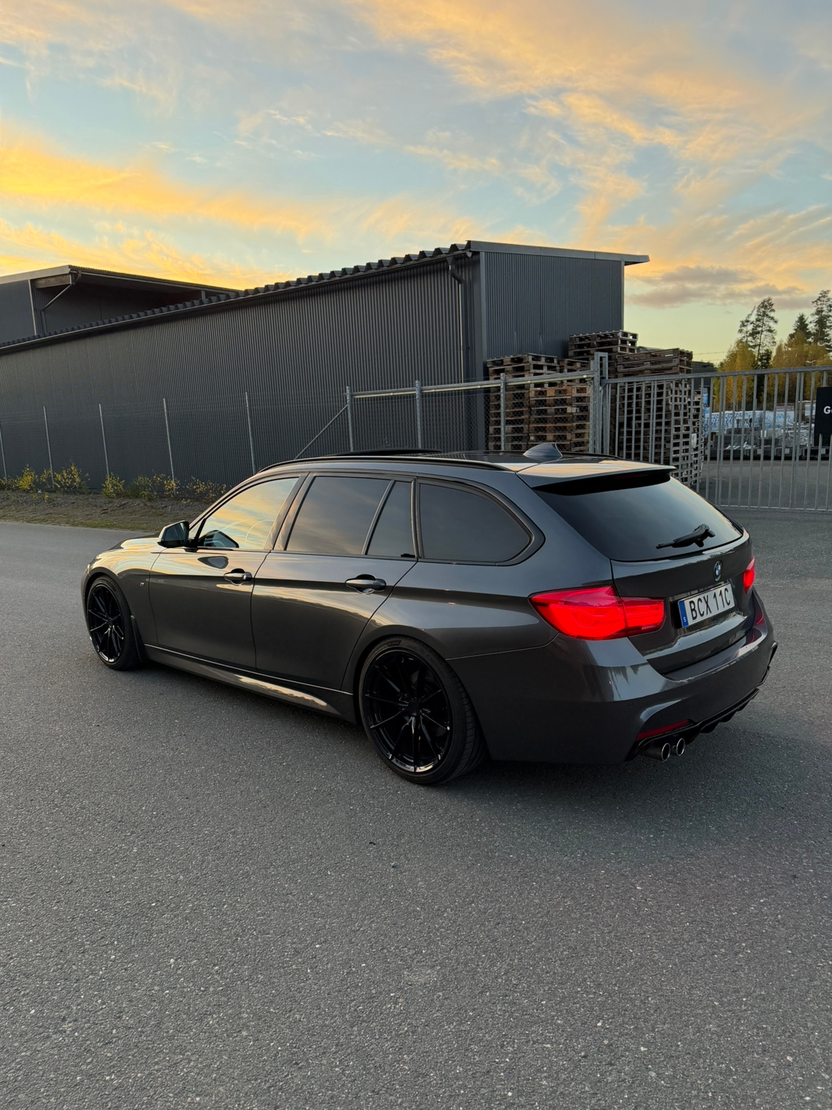 BMW 320d 2019, bild 4/10