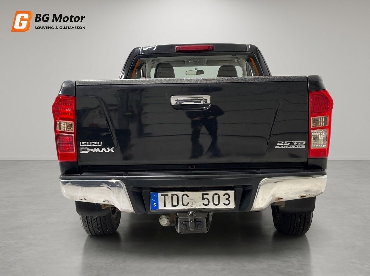 Isuzu D-MAX 2.5 Diesel 2012, bild 5/10
