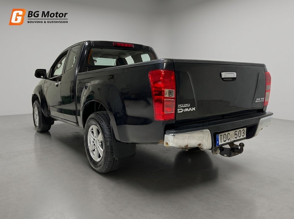 Isuzu D-MAX 2.5 Diesel 2012, bild 4/10