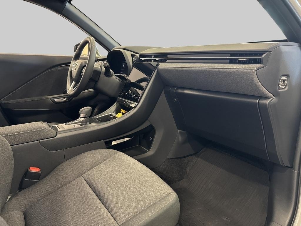 Lexus LBX 2026, bild 7/10