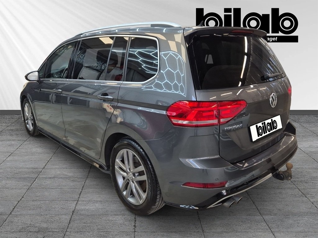 Volkswagen Touran 1.8 TSI R-Line 2018, kuva 3/9