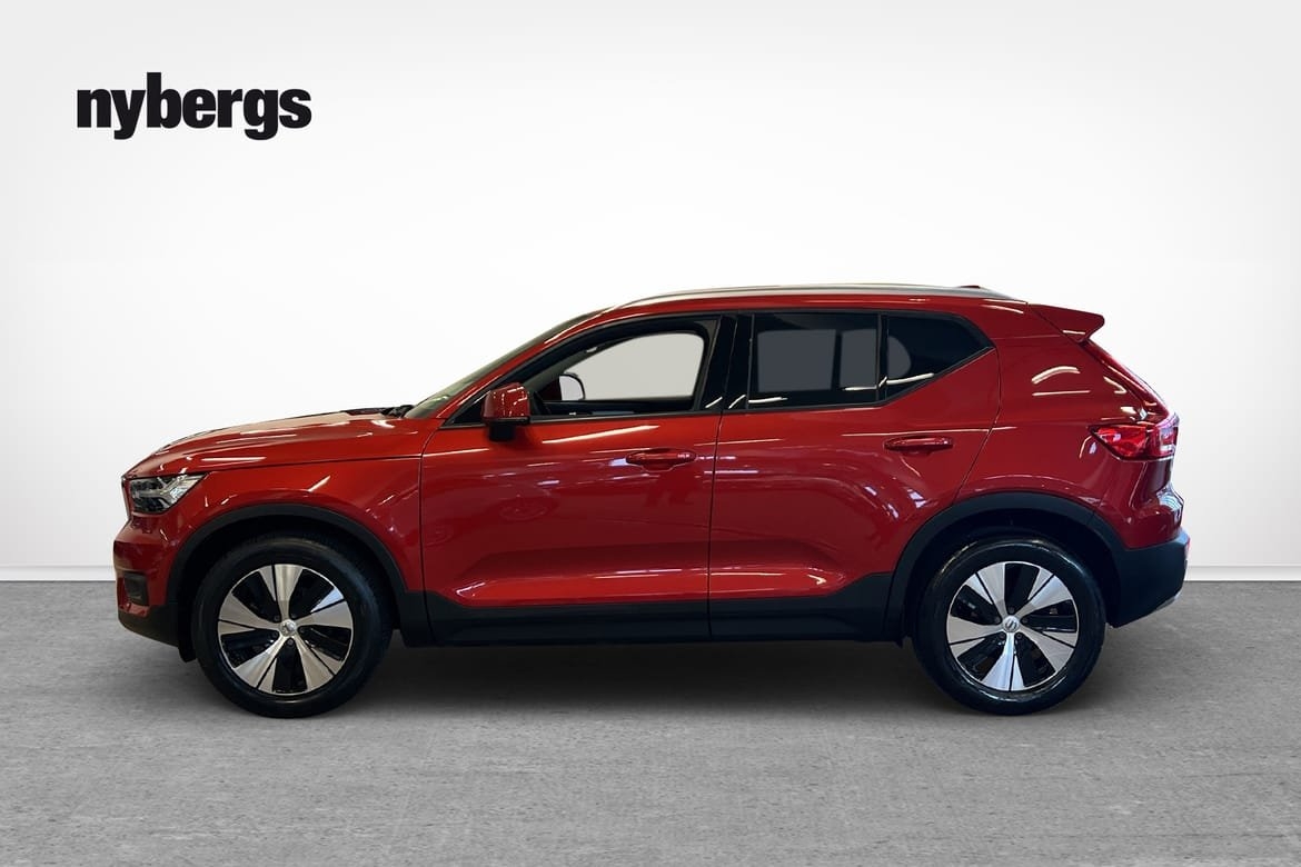 Volvo XC40 D3 Momentum Advanced 2021, kuva 2/10