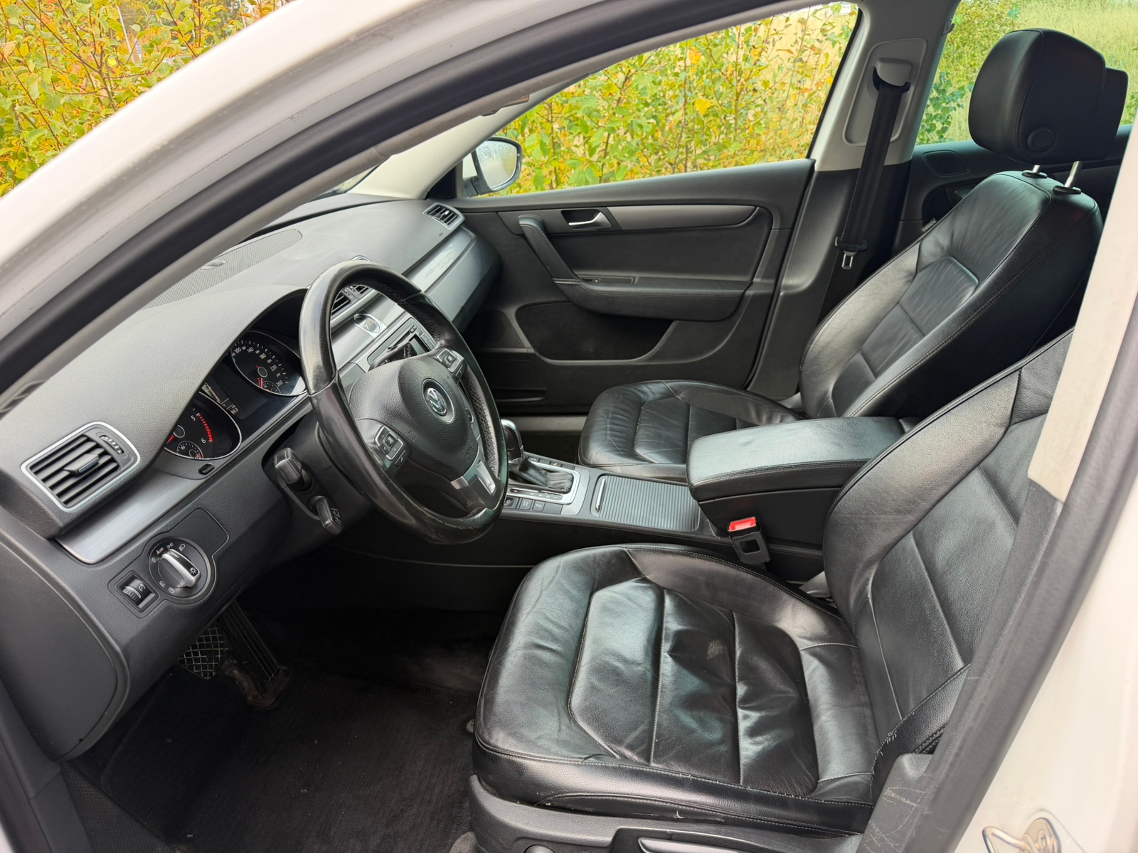 Volkswagen Passat 2.0 TDI 2012, kuva 6/8