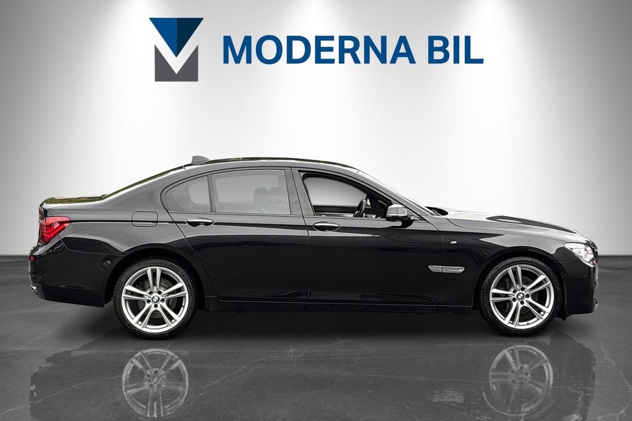 BMW 740d M Sport 2015, kuva 7/10