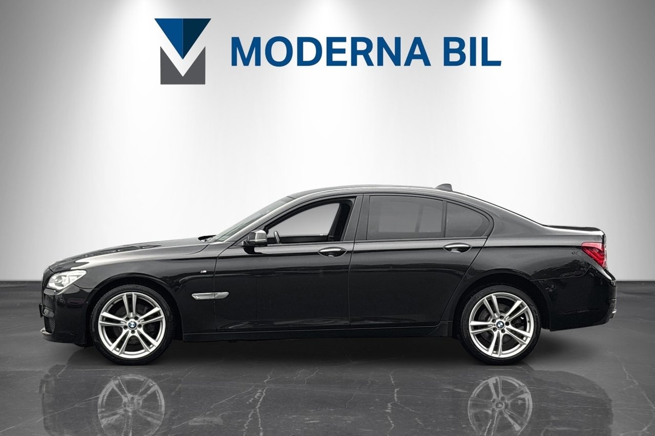 BMW 740d M Sport 2015, kuva 2/10