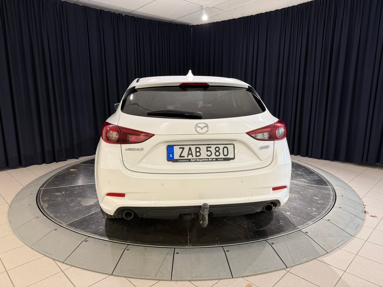 Mazda 3 SKYACTIV-G 120 2018, bild 5/10