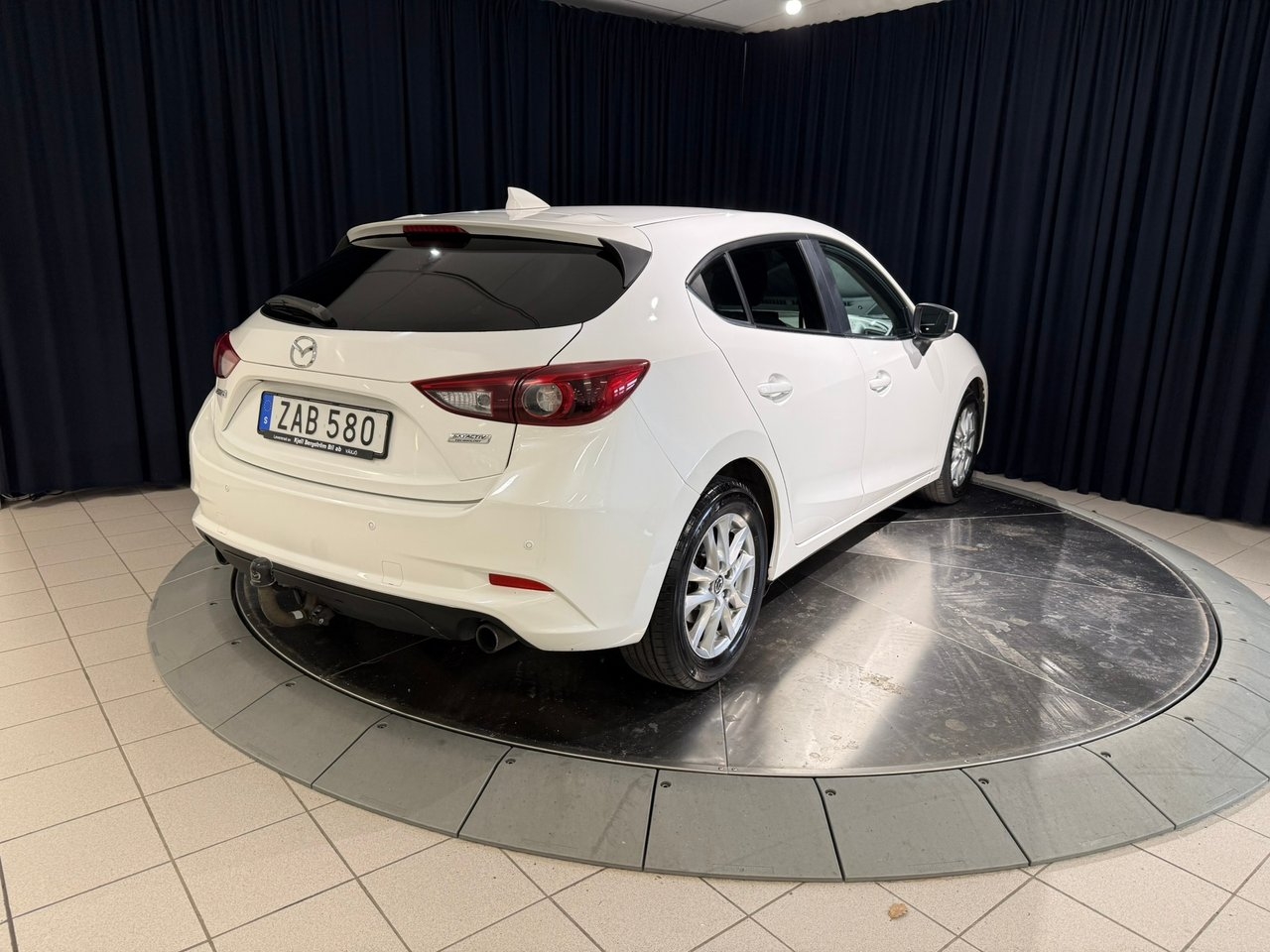 Mazda 3 SKYACTIV-G 120 2018, bild 6/10