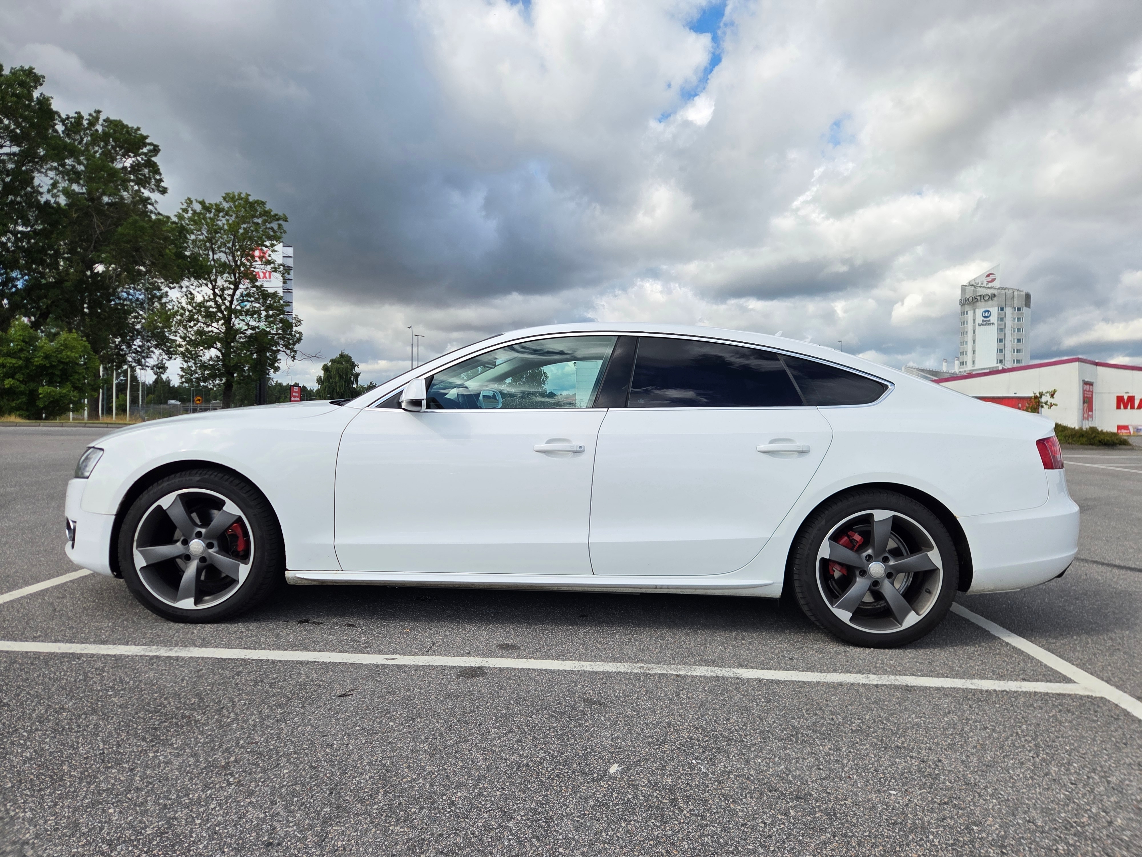 Audi A5 2.0 TDI 2011, bild 4/10
