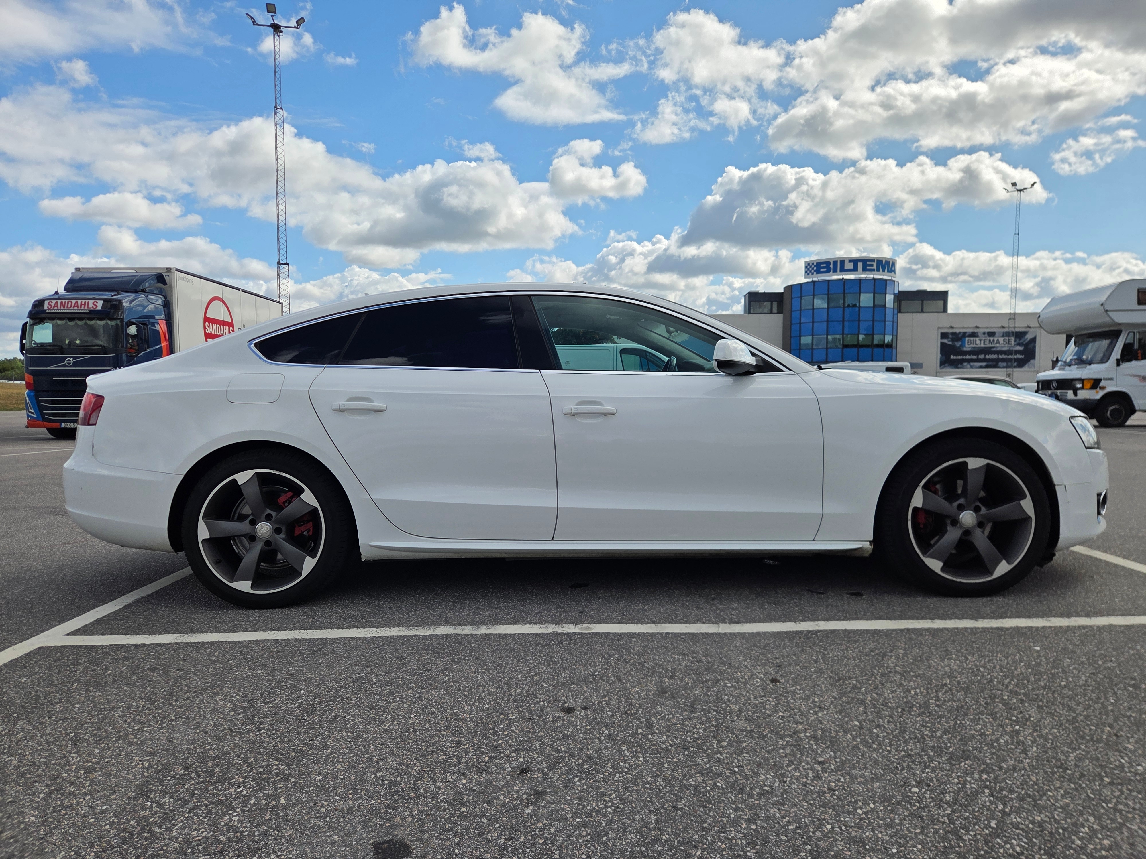 Audi A5 2.0 TDI 2011, bild 5/10